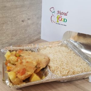 Pollo al jugo con arroz y verduras